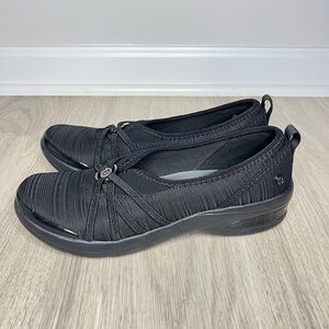 BZees Rosie Womens Black Slip On Comfort Sneakers Lightweight Black 8.5